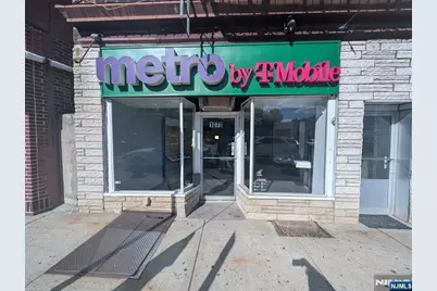 1070 Main, Passaic, NJ 07011 - Photo 2