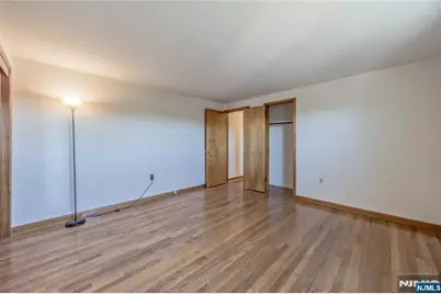 88 Maple Avenue, Woodland Park, NJ 07424 - Photo 14