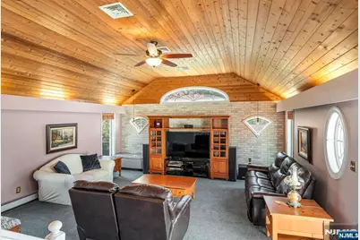 40 Walray Avenue, North Haledon, NJ 07508 - Photo 16