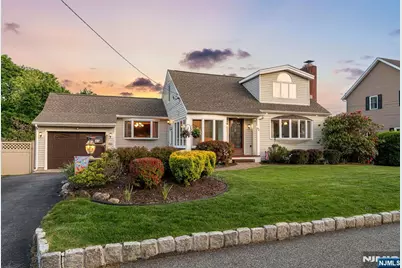 40 Walray Avenue, North Haledon, NJ 07508 - Photo 4