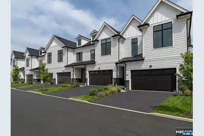 31 Feldman Court, Paramus, NJ 07652 - Photo 46