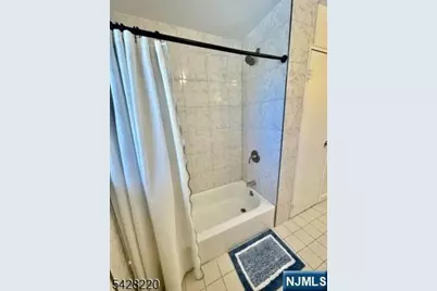 605 Grove Street D4 #D4, Clifton, NJ 07013 - Photo 6
