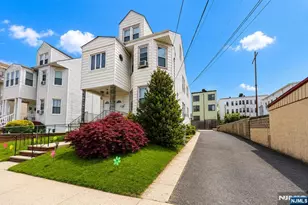 162 Highland Ave, Kearny, NJ 07032 - Photo 1