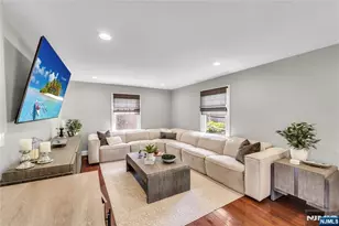 11 Amelia Dr, Old Tappan, NJ 07675 - Photo 8