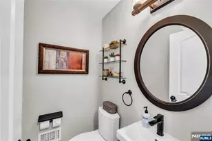 11 Amelia Dr, Old Tappan, NJ 07675 - Photo 12