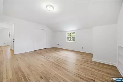 35-02 Linwood Road, Fair Lawn, NJ 07410 - Photo 20