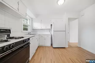 35-02 Linwood Rd, Fair Lawn, NJ 07410 - Photo 10