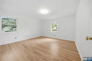 35-02 Linwood Rd, Fair Lawn, NJ 07410 - Photo 14