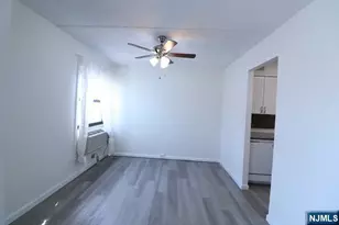 1600 Center Ave 1E, Fort Lee, NJ 07024 - Photo 12