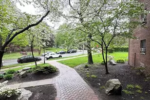 500 Linwood Dr 2G, Fort Lee, NJ 07024 - Photo 16