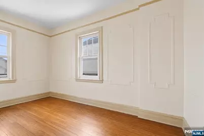 540 Highridge Avenue, Cliffside Park, NJ 07010 - Photo 20