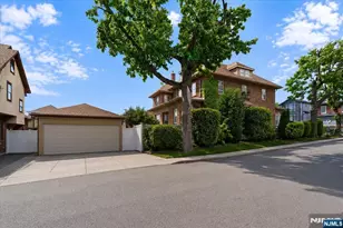 540 Highridge Ave, Cliffside Park, NJ 07010 - Photo 44