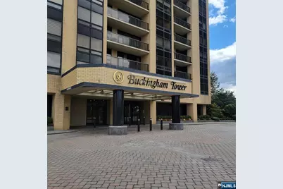 800 Palisade Avenue 704 #704, Fort Lee, NJ 07024 - Photo 18