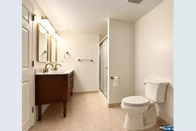 800 Palisade Avenue 704 #704, Fort Lee, NJ 07024 - Photo 10