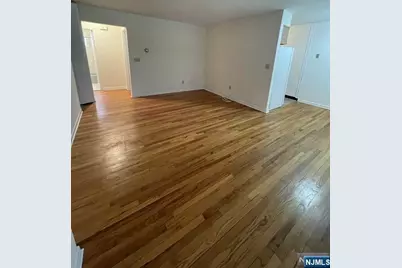 455 Fairview Avenue 3 #3, Fairview, NJ 07022 - Photo 4