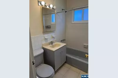 455 Fairview Avenue 3 #3, Fairview, NJ 07022 - Photo 6
