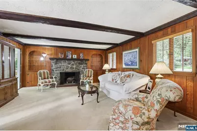 25 Carnot Avenue, Woodcliff Lake, NJ 07677 - Photo 22