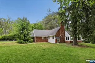 25 Carnot Ave, Woodcliff Lake, NJ 07677 - Photo 6