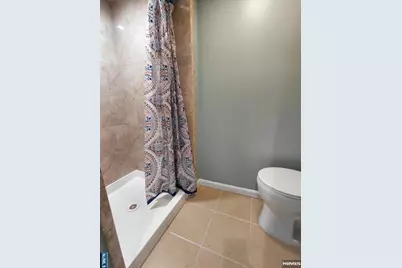 850 Broad Street, Teaneck Township, NJ 07666 - Photo 6