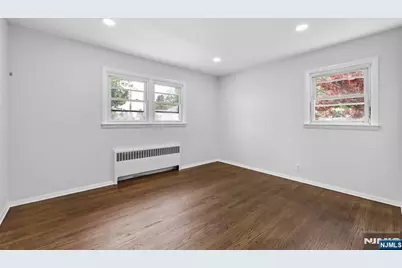14 John Court, Clifton, NJ 07013 - Photo 14
