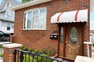 284 Livingston 2nd Floor, Lyndhurst Township, NJ 07071 - Photo 1
