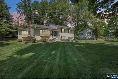 108 Kohring Circle, Harrington Park, NJ 07640 - Photo 2