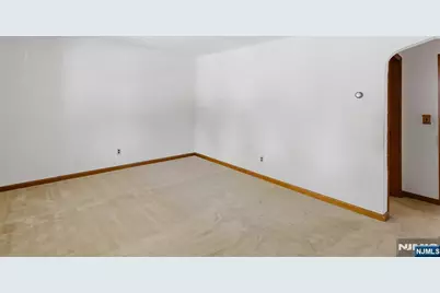 1017 E 27th Street, Paterson, NJ 07513 - Photo 8