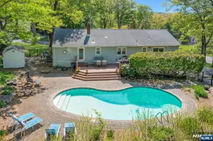 9 Ryerson Ave, Oakland, NJ 07436 - Photo 6