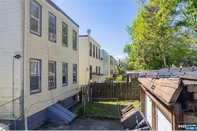 177 Linden Avenue, Irvington, NJ 07111 - Photo 4
