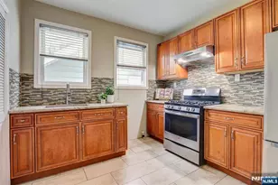 63 Carolina Ave, Newark, NJ 07106 - Photo 6