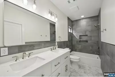 606 5th Street, Carlstadt, NJ 07072 - Photo 22