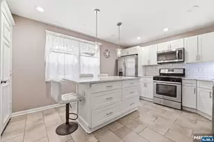 160 Ashland Ave, Bloomfield, NJ 07003 - Photo 8