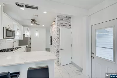 23 Wall Street, Cranford Township, NJ 07016 - Photo 12