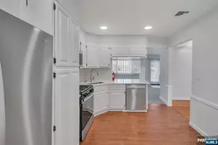 231 Hillside Ave, Paramus, NJ 07652 - Photo 12