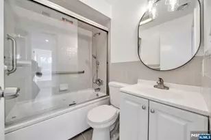 231 Hillside Ave, Paramus, NJ 07652 - Photo 24