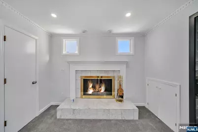 231 Hillside Avenue, Paramus, NJ 07652 - Photo 16