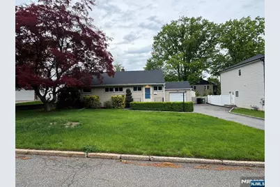 231 Hillside Avenue, Paramus, NJ 07652 - Photo 26