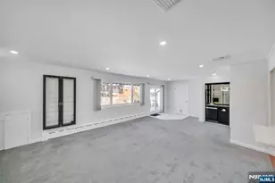 231 Hillside Ave, Paramus, NJ 07652 - Photo 14