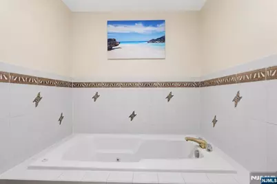 364 Broad Street 1 #1, Carlstadt, NJ 07072 - Photo 12