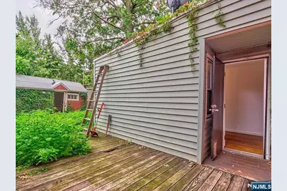 298 Princeton Avenue, Jersey City, NJ 07305 - Photo 8