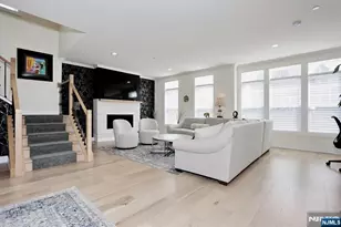 32 Melody Ln 37, Upper Saddle River, NJ 07458 - Photo 6