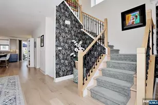 32 Melody Ln, Upper Saddle River, NJ 07458 - Photo 4