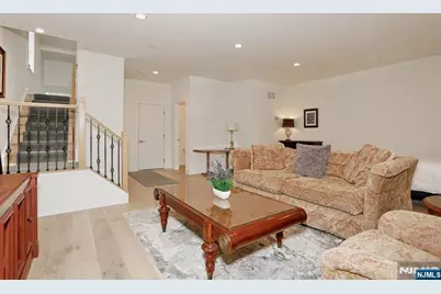 32 Melody Lane 37 #37, Upper Saddle River, NJ 07458 - Photo 34