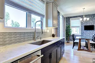32 Melody Ln, Upper Saddle River, NJ 07458 - Photo 6