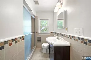 778 John St, Teaneck Township, NJ 07666 - Photo 20