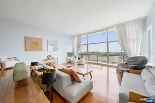 2 Horizon Road Ph 2, Fort Lee, NJ 07024 - Photo 2