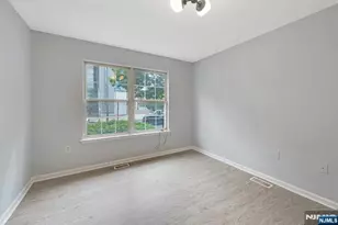 151 W Market Street 1415, Newark, NJ 07103 - Photo 16