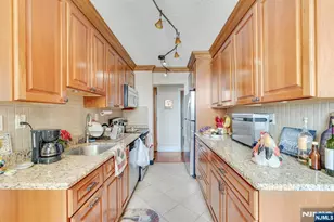 300 Winston Dr C0214, Cliffside Park, NJ 07010 - Photo 12