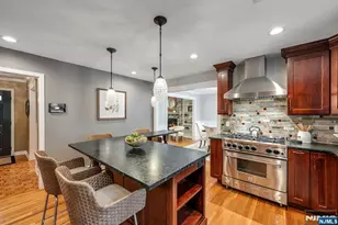 442 New York Ave, Wyckoff Township, NJ 07481 - Photo 10