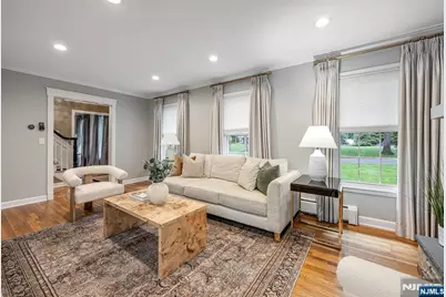 442 New York Avenue, Wyckoff Township, NJ 07481 - Photo 6
